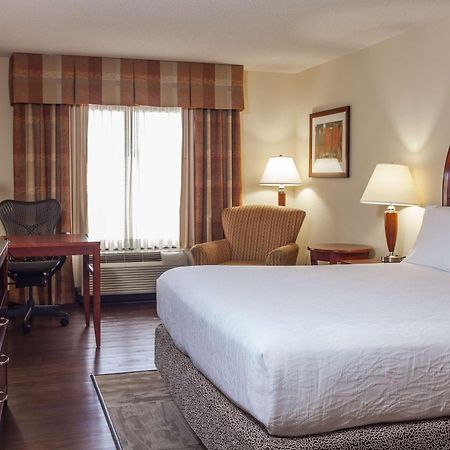 Hilton Garden Inn El Paso University Extérieur photo