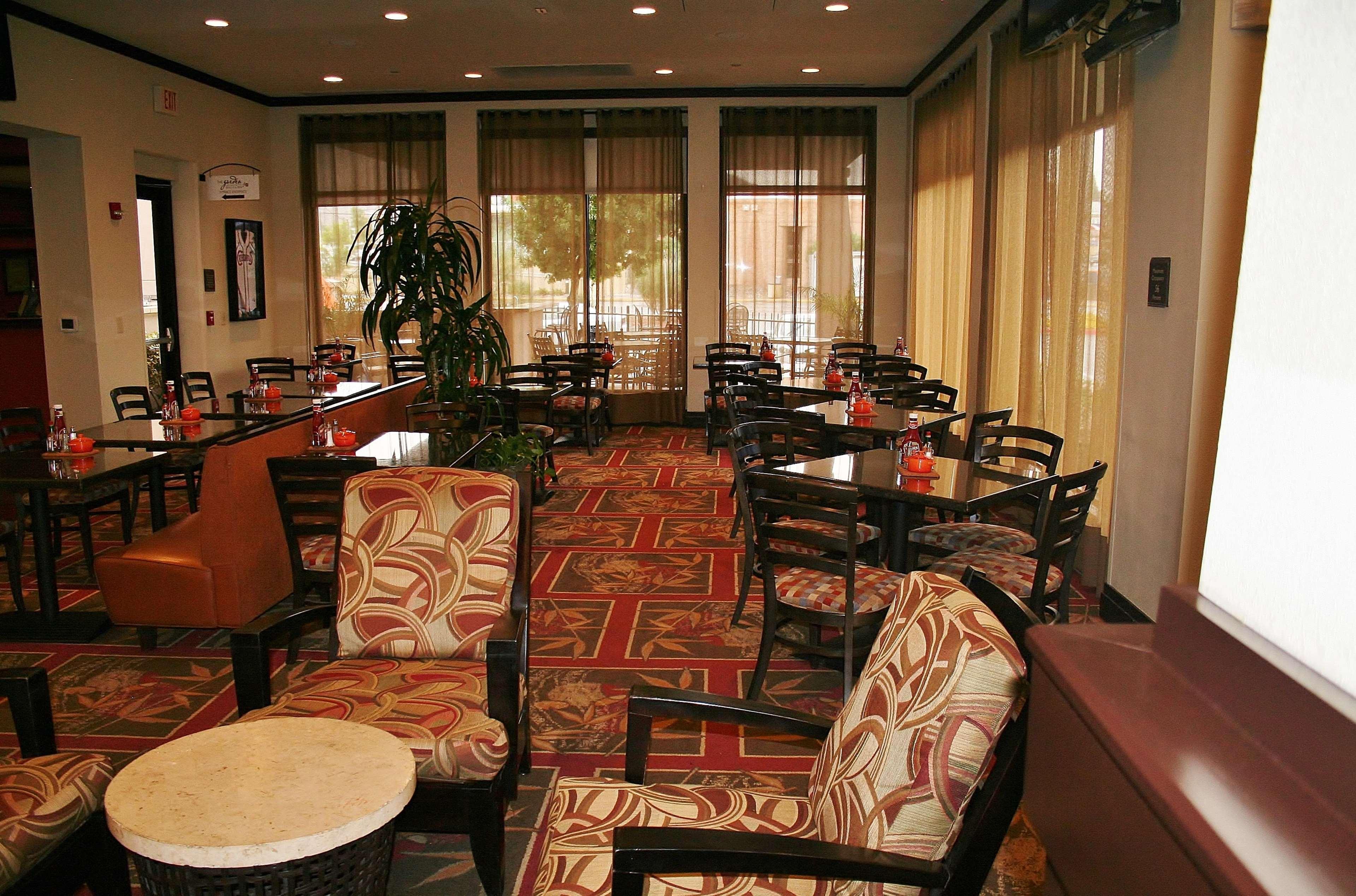 Hilton Garden Inn El Paso University Extérieur photo