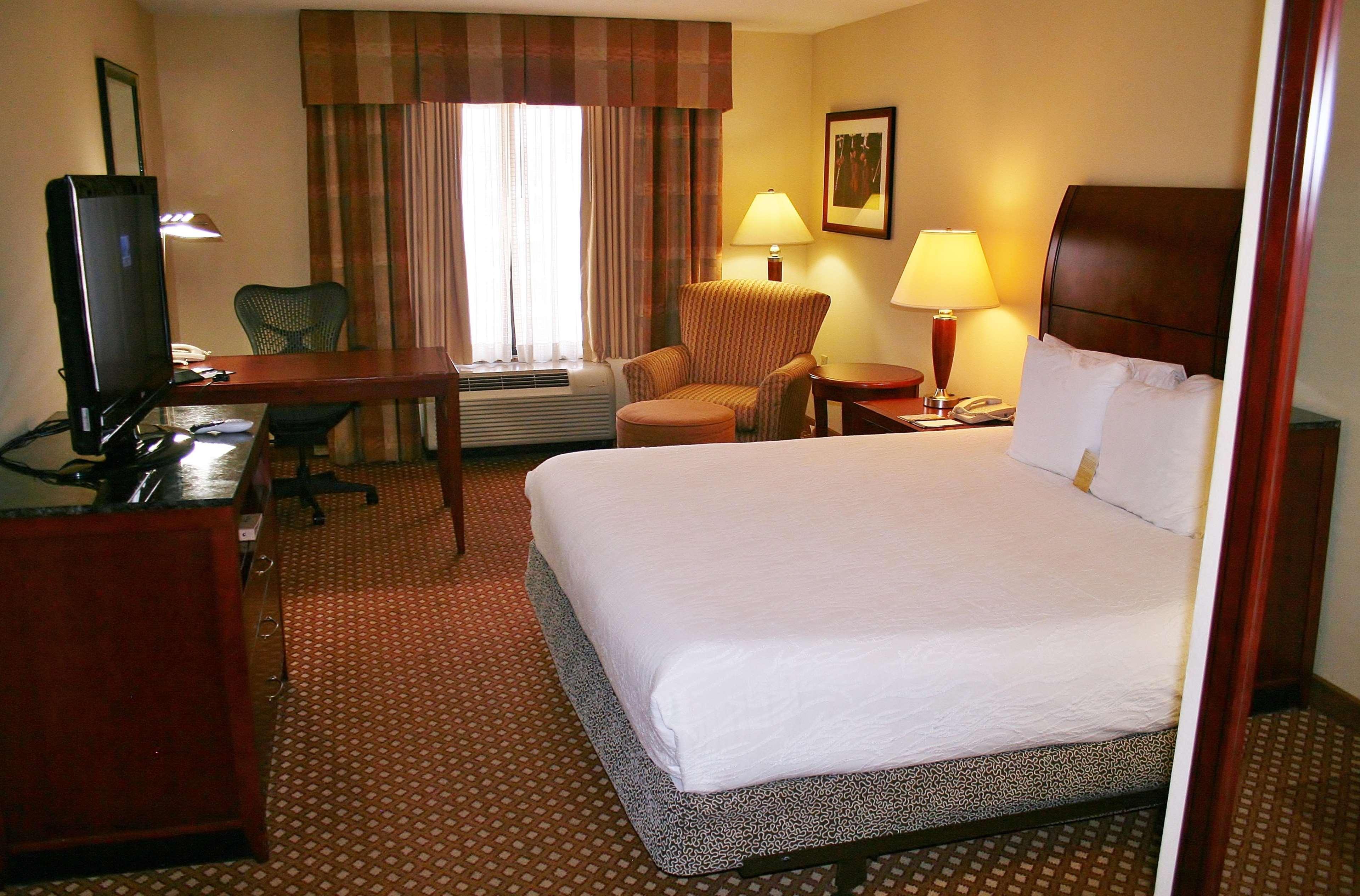 Hilton Garden Inn El Paso University Extérieur photo