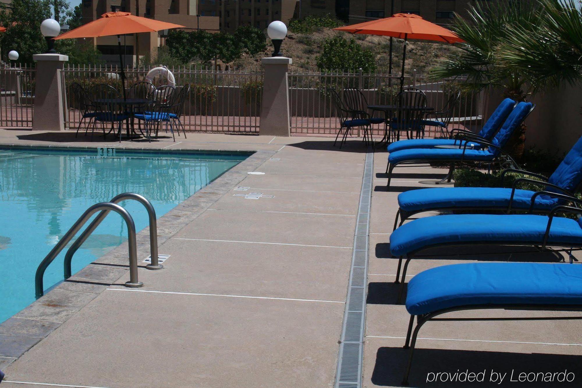 Hilton Garden Inn El Paso University Extérieur photo